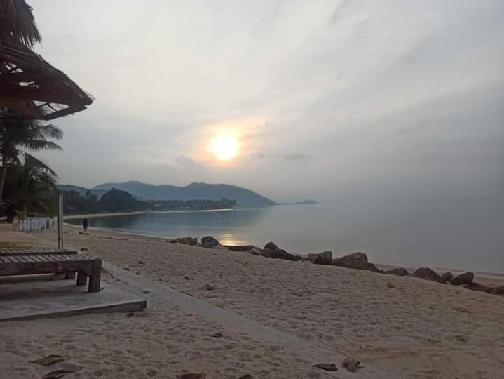 Tropicana Khophagan Resort Hotel ท้องศาลา ภายนอก รูปภาพ